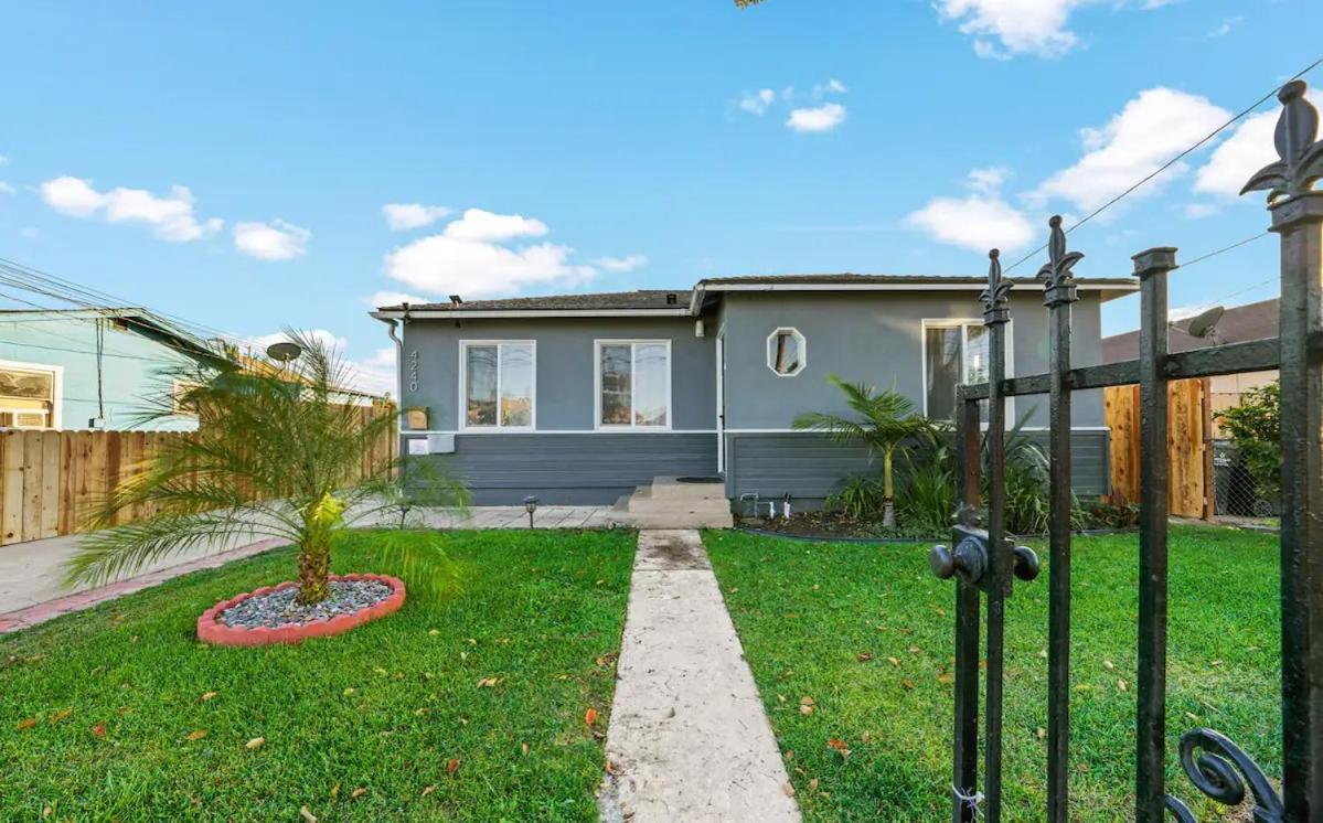 Spacious Centrally Located New 2 Bedroom Property! Инглвуд Экстерьер фото