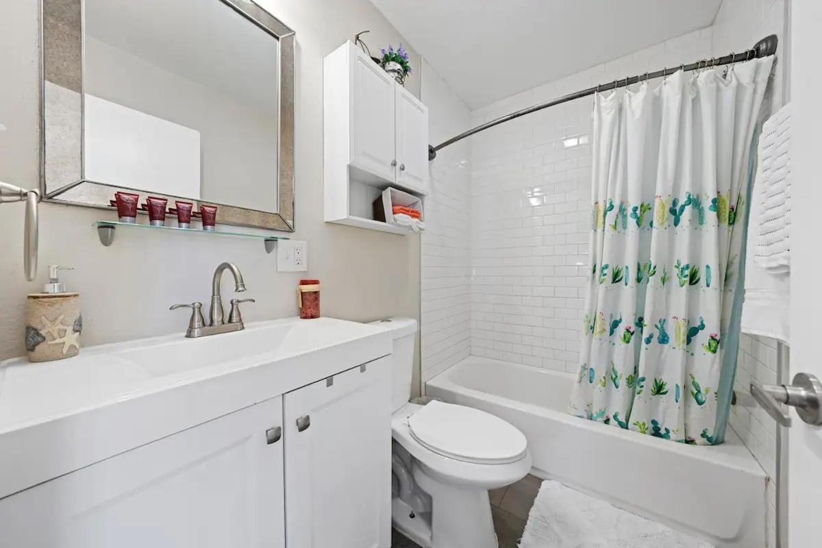 Spacious Centrally Located New 2 Bedroom Property! Инглвуд Экстерьер фото